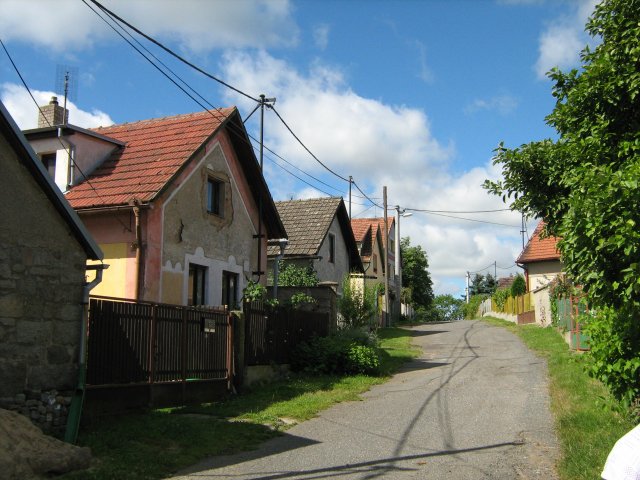 Jablonná a Horní Hbity v létě